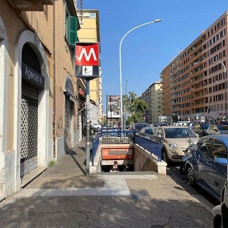 Luminoso Monolocale A 2 Passi Dalla Metro A Apartment Roma Ngoại thất bức ảnh